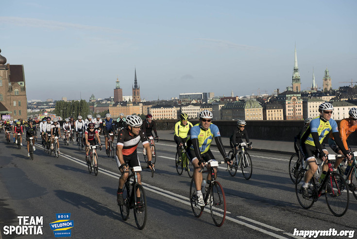 Bild från Velothon Stockholm 2015 - 165km