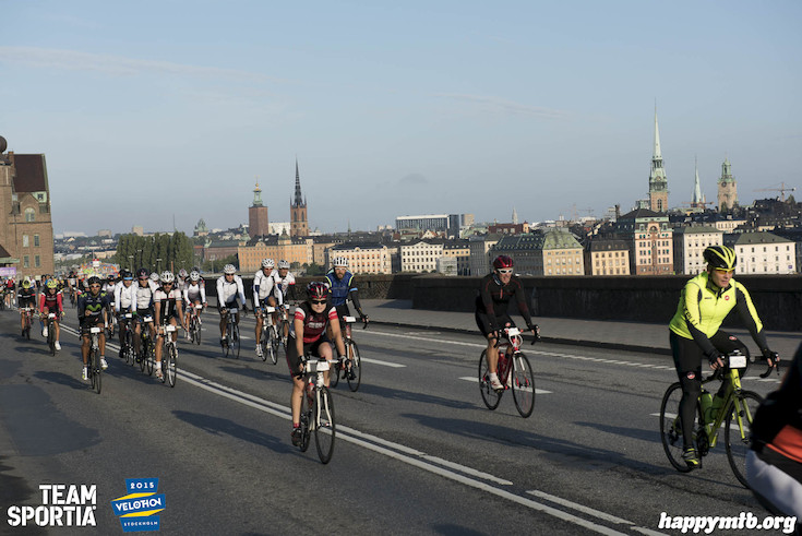 Bild från Velothon Stockholm 2015 - 165km