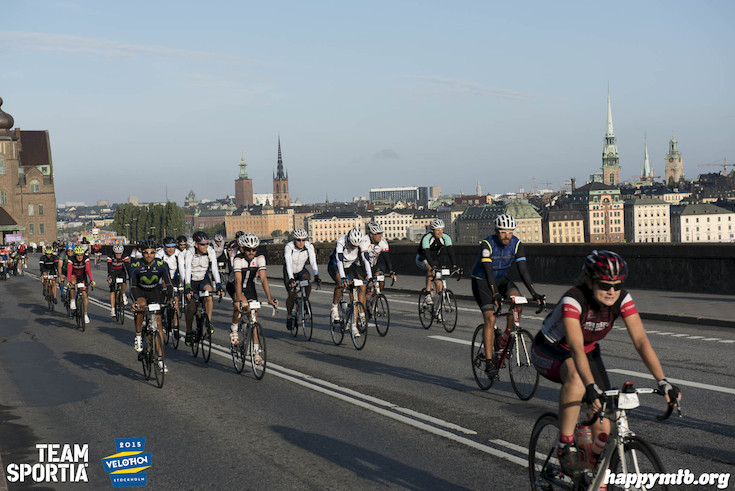 Bild från Velothon Stockholm 2015 - 165km