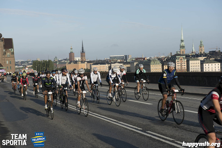 Bild från Velothon Stockholm 2015 - 165km