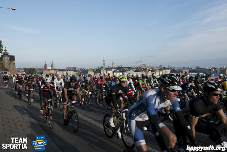 Bild från Velothon Stockholm 2015 - 165km