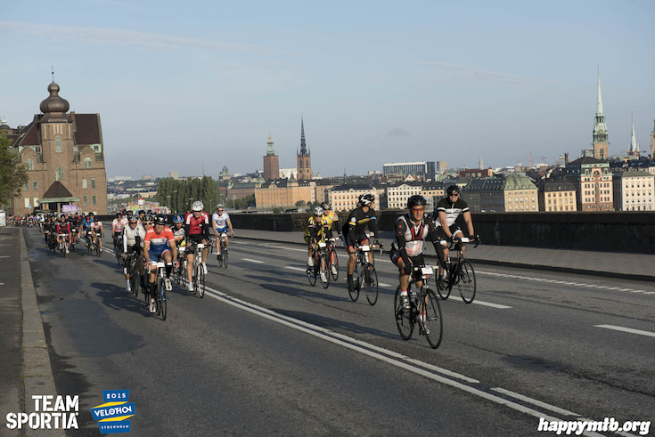 Bild från Velothon Stockholm 2015 - 165km