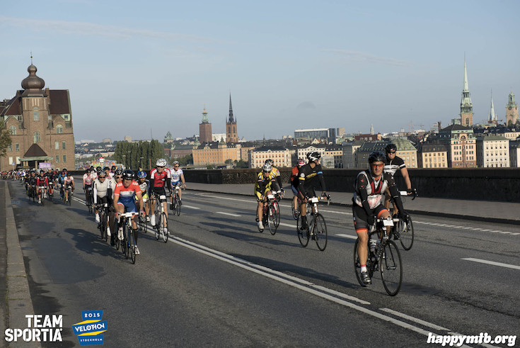 Bild från Velothon Stockholm 2015 - 165km