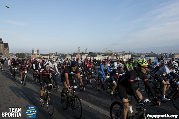 Bild från Velothon Stockholm 2015 - 165km