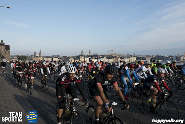 Bild från Velothon Stockholm 2015 - 165km