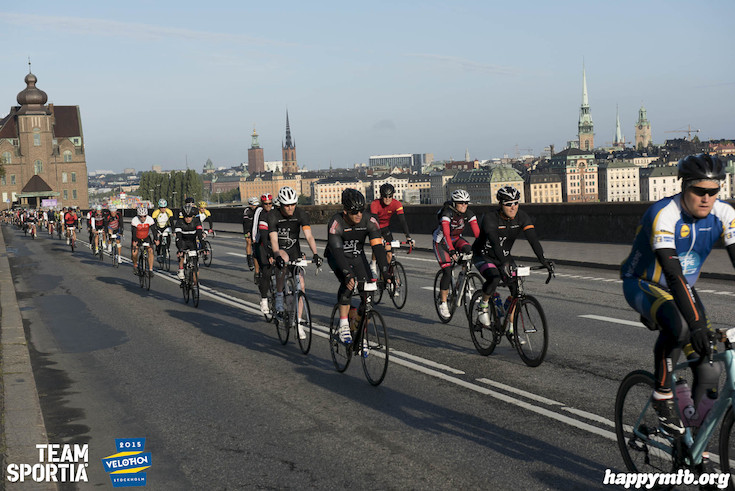 Bild från Velothon Stockholm 2015 - 165km
