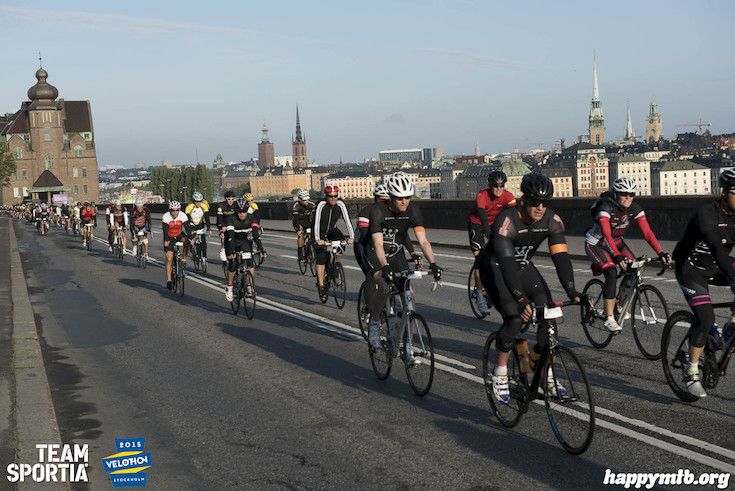 Bild från Velothon Stockholm 2015 - 165km