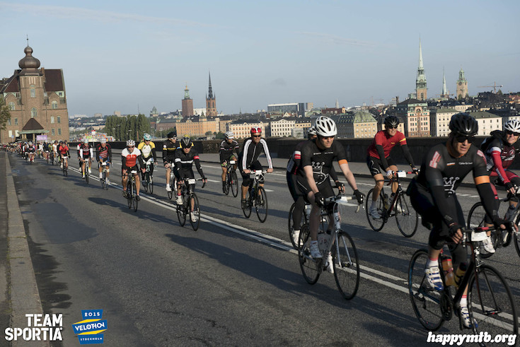 Bild från Velothon Stockholm 2015 - 165km