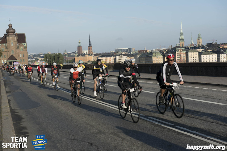 Bild från Velothon Stockholm 2015 - 165km