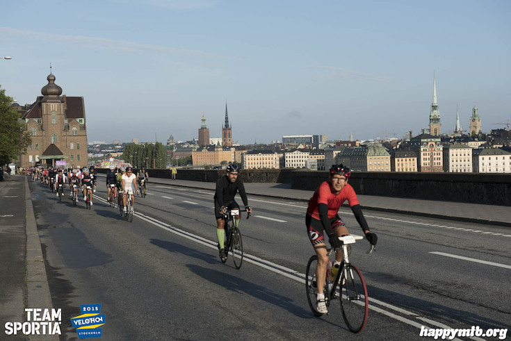 Bild från Velothon Stockholm 2015 - 165km