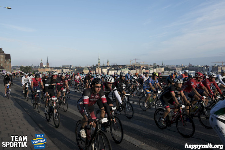 Bild från Velothon Stockholm 2015 - 165km