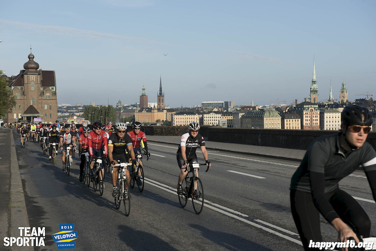Bild från Velothon Stockholm 2015 - 165km