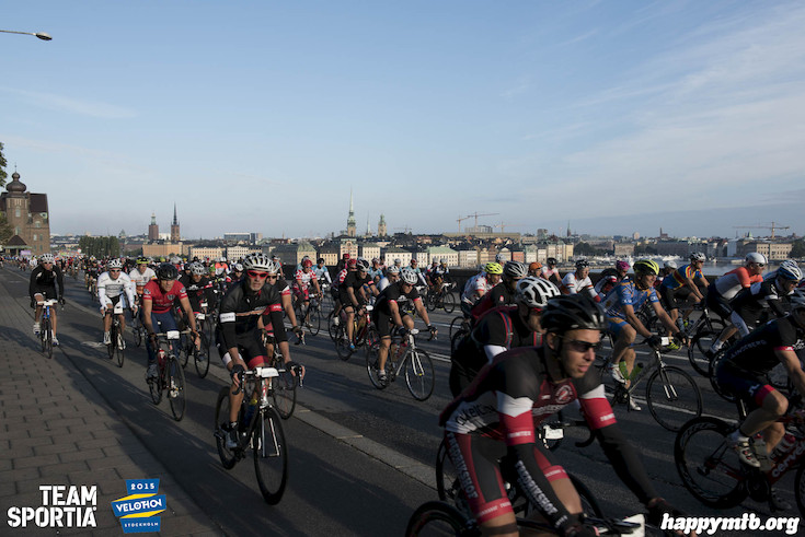 Bild från Velothon Stockholm 2015 - 165km