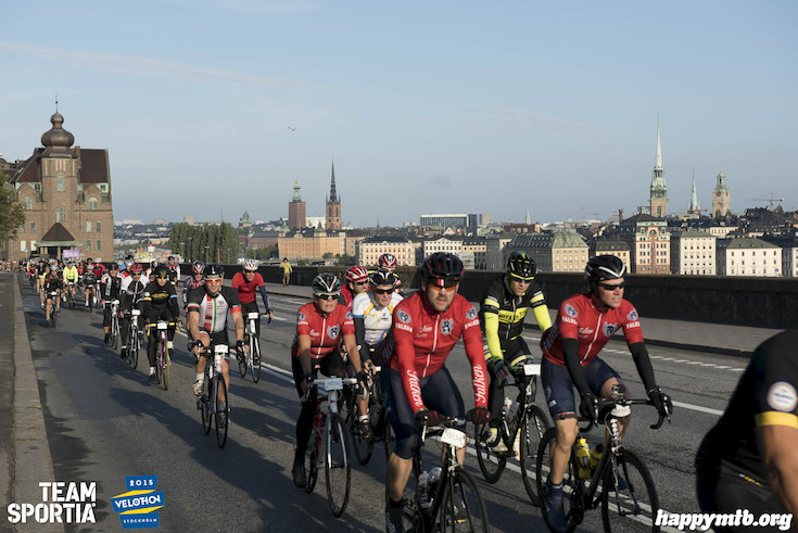 Bild från Velothon Stockholm 2015 - 165km