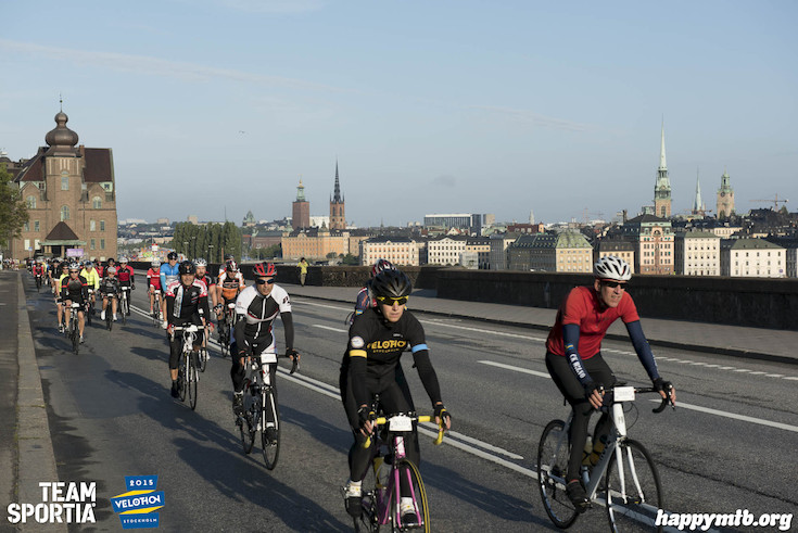 Bild från Velothon Stockholm 2015 - 165km