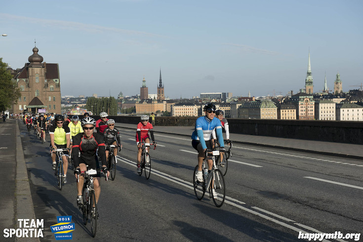 Bild från Velothon Stockholm 2015 - 165km
