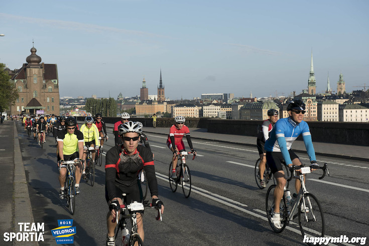 Bild från Velothon Stockholm 2015 - 165km