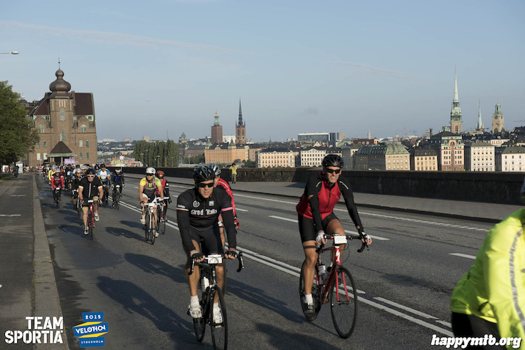 Bild från Velothon Stockholm 2015 - 165km