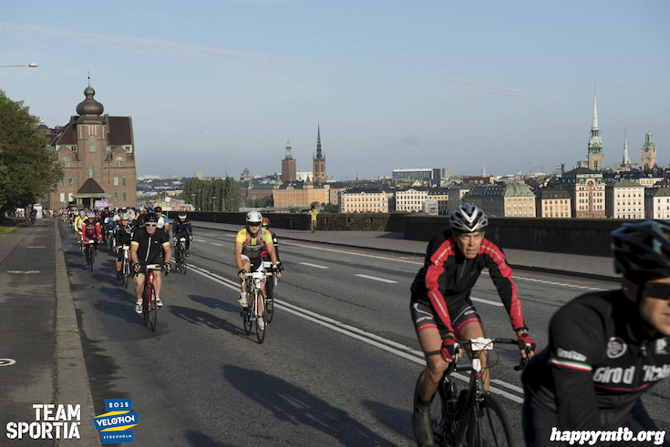 Bild från Velothon Stockholm 2015 - 165km