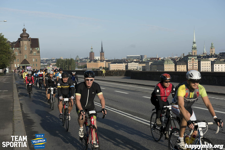 Bild från Velothon Stockholm 2015 - 165km