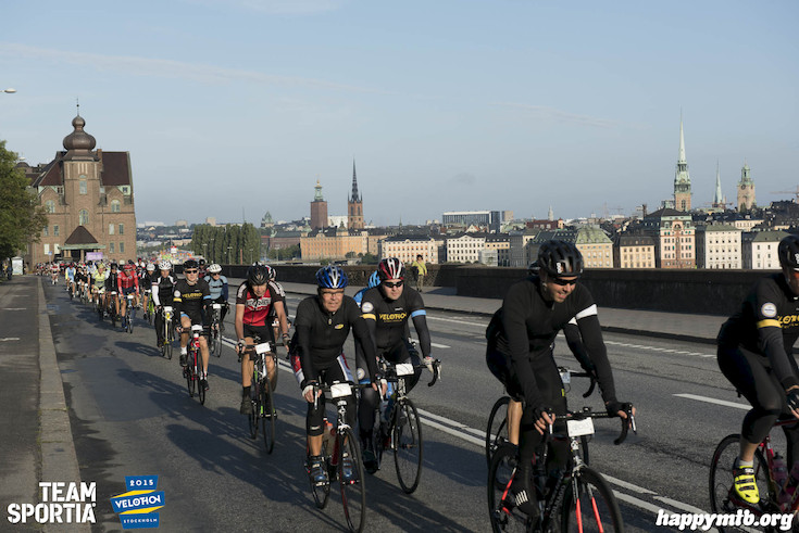 Bild från Velothon Stockholm 2015 - 165km