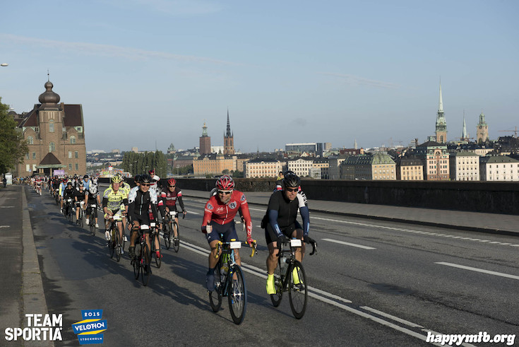 Bild från Velothon Stockholm 2015 - 165km