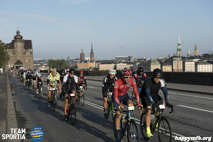 Bild från Velothon Stockholm 2015 - 165km
