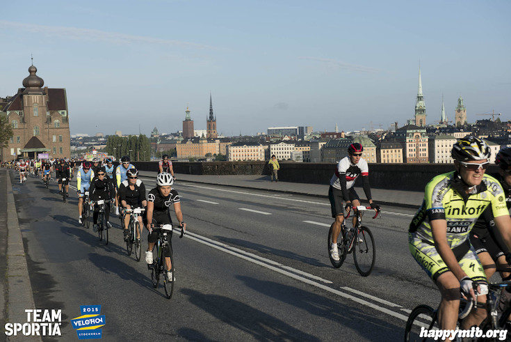 Bild från Velothon Stockholm 2015 - 165km