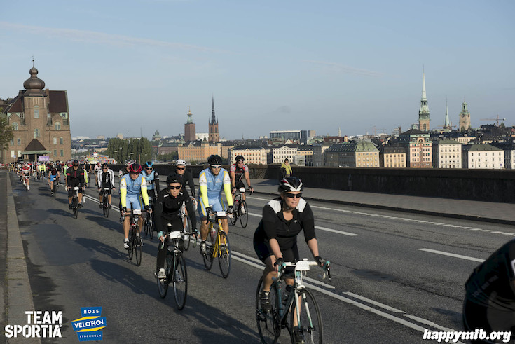 Bild från Velothon Stockholm 2015 - 165km