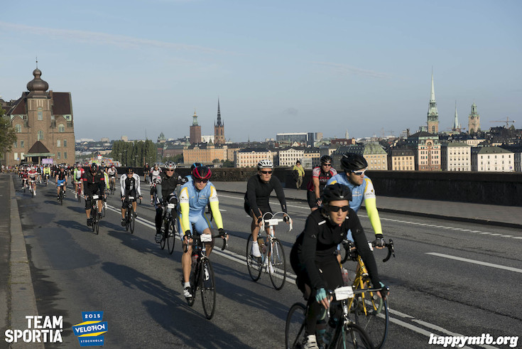 Bild från Velothon Stockholm 2015 - 165km