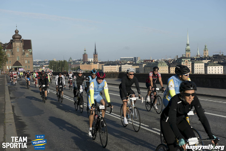 Bild från Velothon Stockholm 2015 - 165km