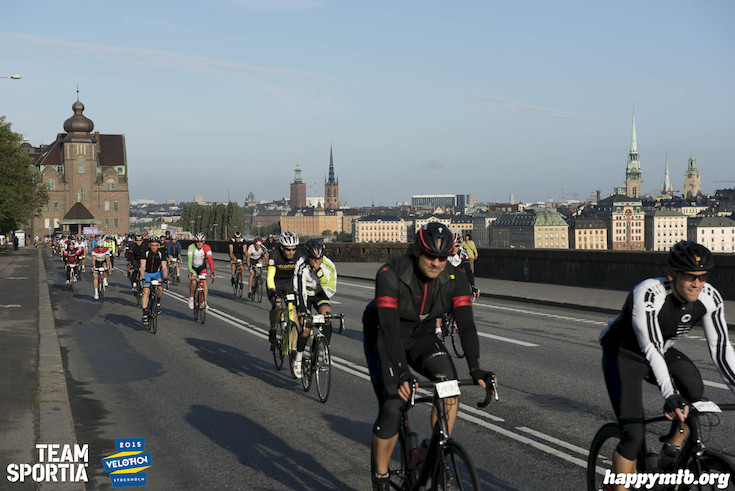 Bild från Velothon Stockholm 2015 - 165km