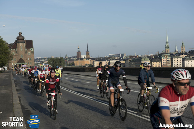 Bild från Velothon Stockholm 2015 - 165km