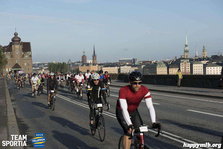 Bild från Velothon Stockholm 2015 - 165km