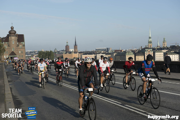 Bild från Velothon Stockholm 2015 - 165km