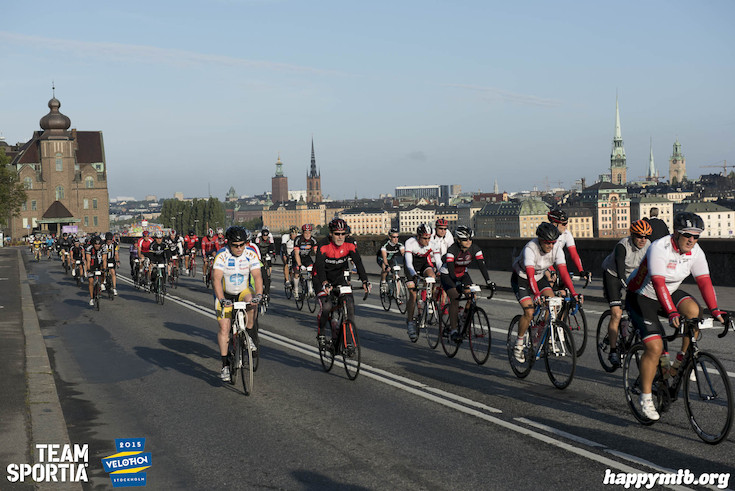 Bild från Velothon Stockholm 2015 - 165km