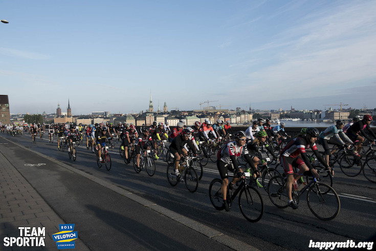 Bild från Velothon Stockholm 2015 - 165km