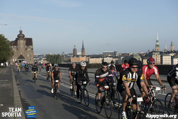Bild från Velothon Stockholm 2015 - 165km