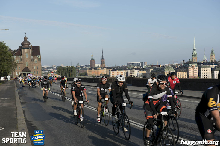 Bild från Velothon Stockholm 2015 - 165km