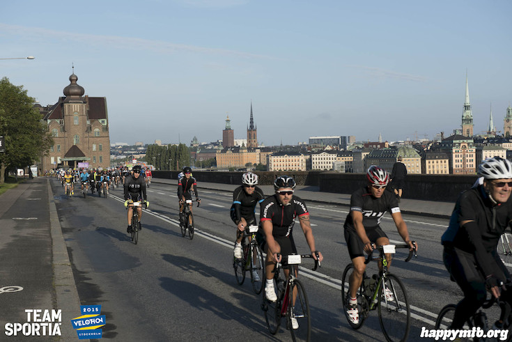 Bild från Velothon Stockholm 2015 - 165km