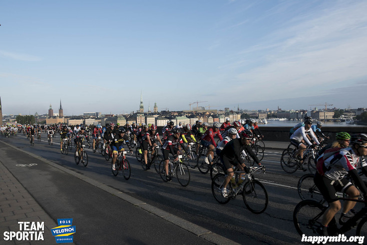 Bild från Velothon Stockholm 2015 - 165km