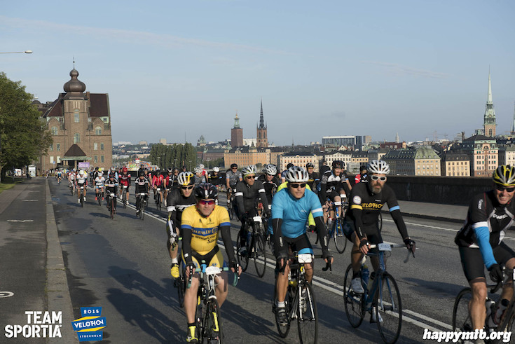 Bild från Velothon Stockholm 2015 - 165km