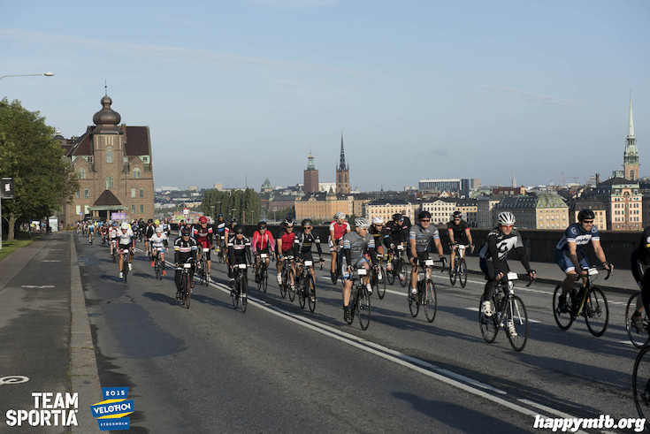 Bild från Velothon Stockholm 2015 - 165km