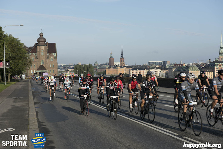 Bild från Velothon Stockholm 2015 - 165km