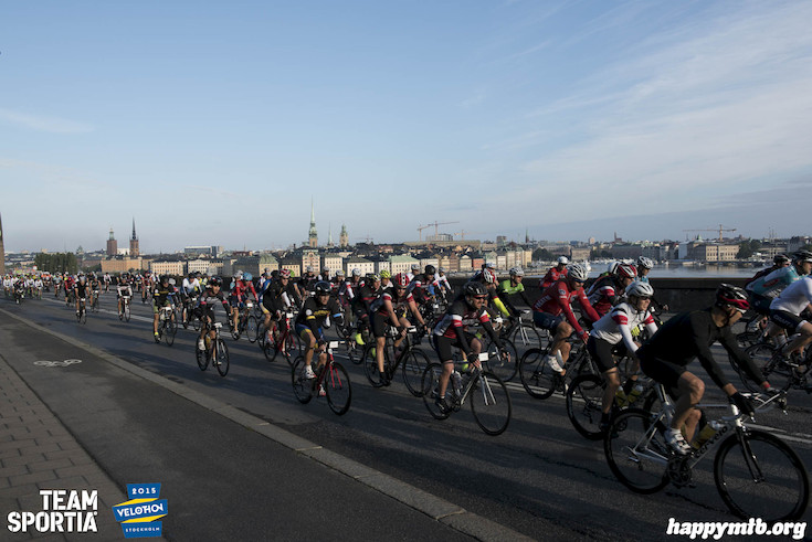 Bild från Velothon Stockholm 2015 - 165km