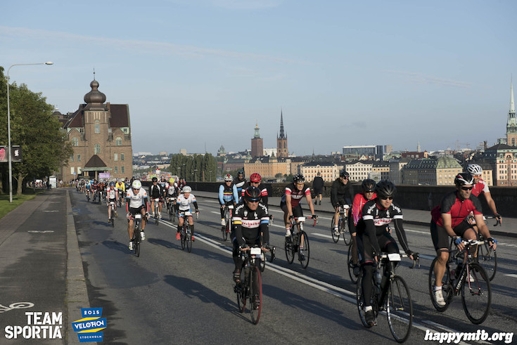 Bild från Velothon Stockholm 2015 - 165km