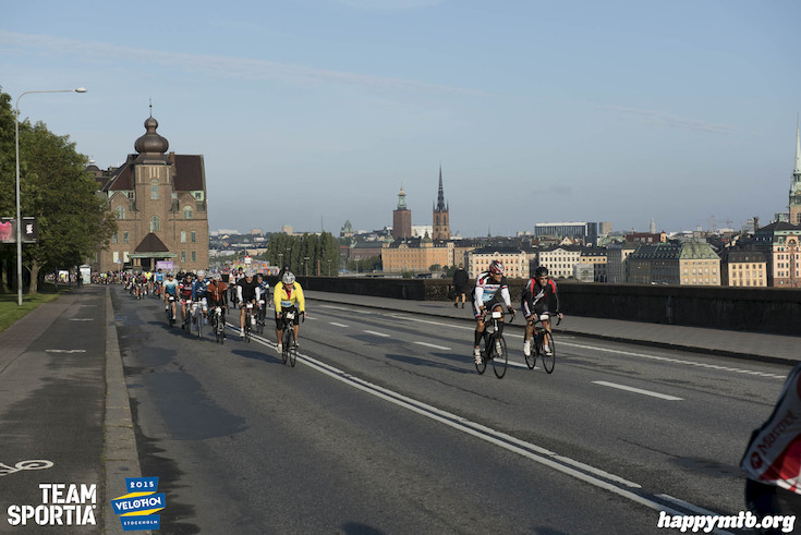 Bild från Velothon Stockholm 2015 - 165km