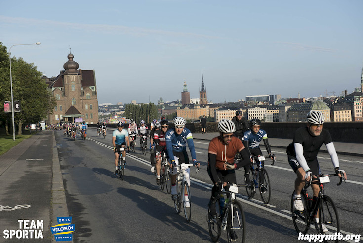 Bild från Velothon Stockholm 2015 - 165km