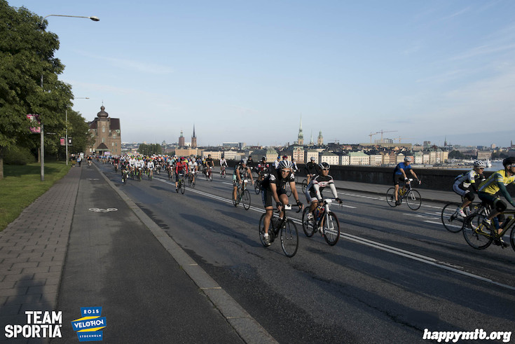 Bild från Velothon Stockholm 2015 - 165km
