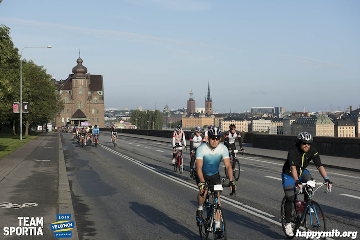 Bild från Velothon Stockholm 2015 - 165km